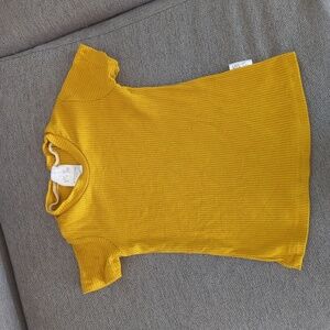 Vi & Jax Ribbed Crew neck